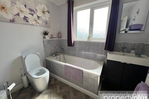 81 Chepstow Road, Treorchy, CF42 6UU