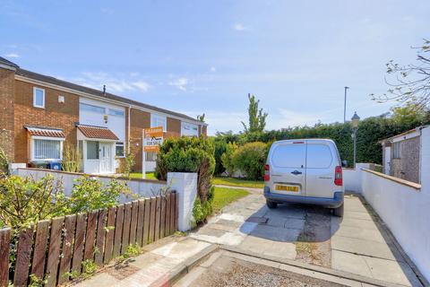 16 Conifer Close, Ormesby, Middlesbrough, TS7 9PL