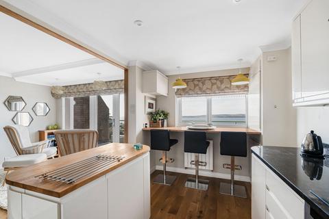 2 bedroom flat for sale, Higher Lincombe Road, Torquay TQ1