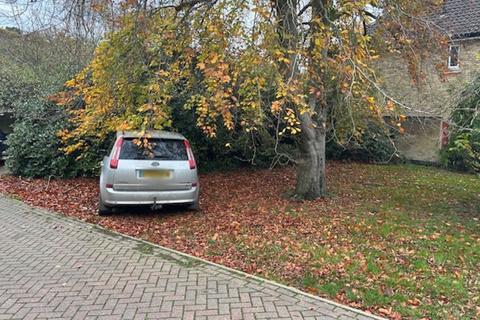 Land for sale, adjacent to 10 Chestnut Close, Chartham, Kent CT4