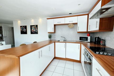 2 bedroom flat for sale, Middlewood Street, Salford, M5