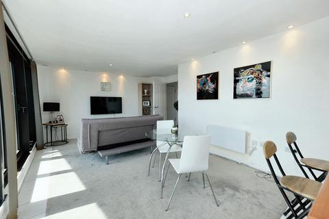 2 bedroom flat for sale, Middlewood Street, Salford, M5