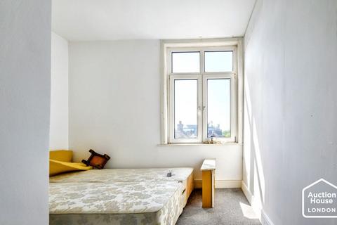 4 bedroom flat for sale, 23A Chapel Street, Petersfield, Hampshire, GU32 3DY