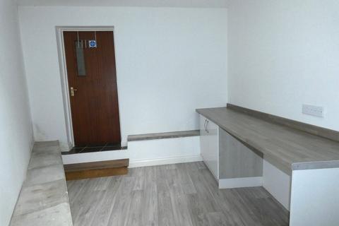 2 bedroom house to rent, Bridges Walk, Thetford, IP24 2EF