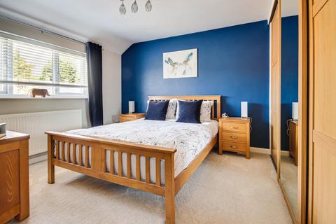 93 Five Acres, London Colney, St Albans, AL2 1HY