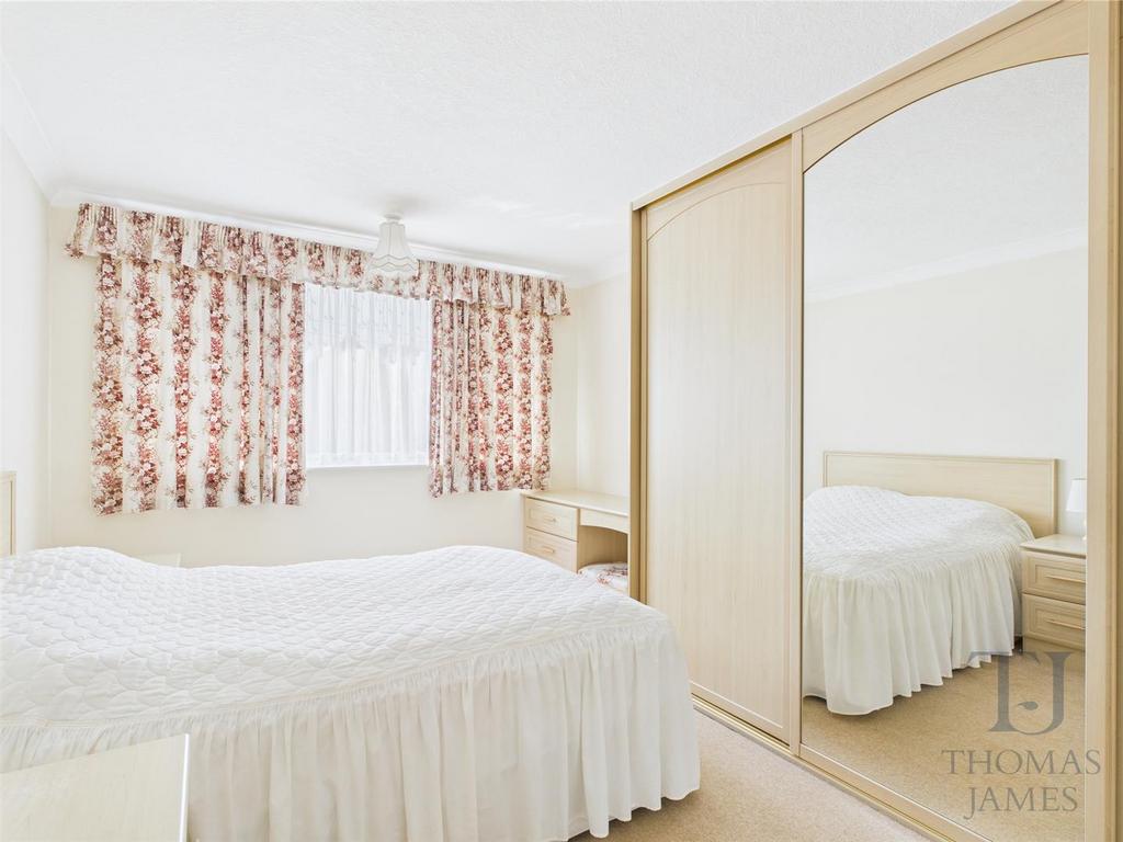 CAM05175 G0-PR0051-STILL012.jpg