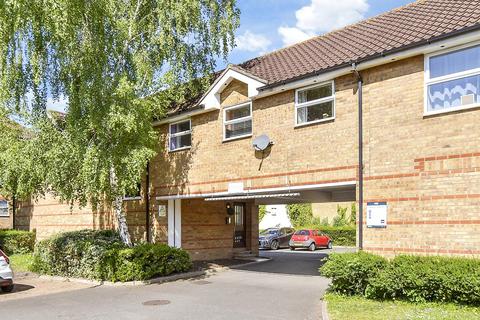1 bedroom flat for sale, Chigwell Lane, Loughton, Essex