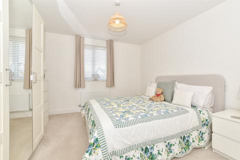 2 bedroom apartment for sale, 4 Dearman Crescent, Hythe CT21