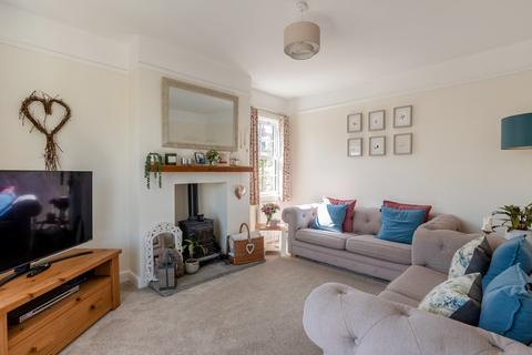 The Corner House Broadway Lane, Fladbury, Pershore, WR10 2QF
