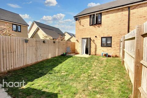 3 bedroom semi-detached house for sale, King James Close, Fordham