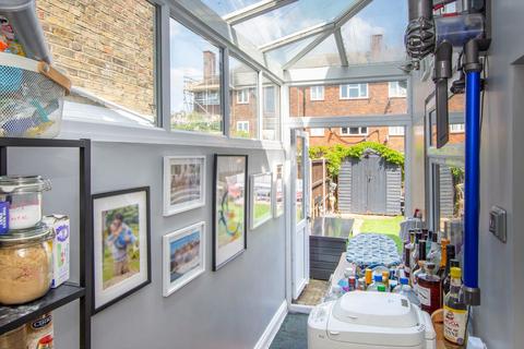 5 Raglan Road, Bromley, BR2 9NN