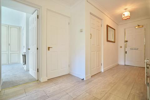 2 bedroom flat for sale, Finchley Road, London NW3