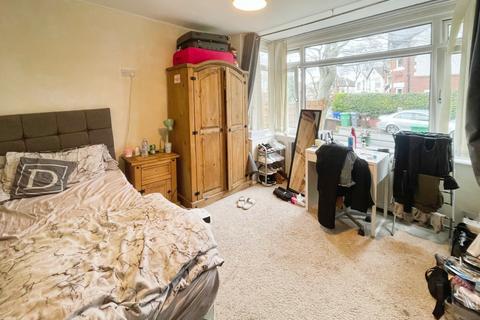 4 bedroom detached house for sale, Park Range, Manchester, Greater Manchester, M14