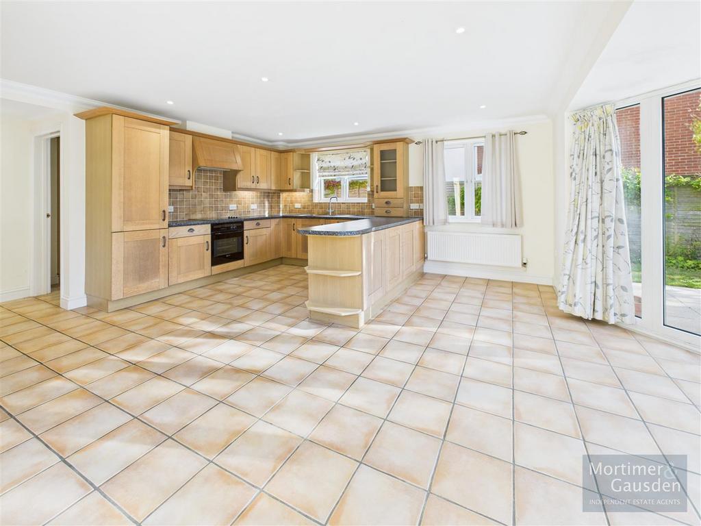 Kitchen/Family Room
