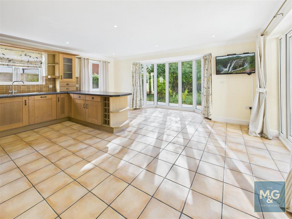 Kitchen/Family Room