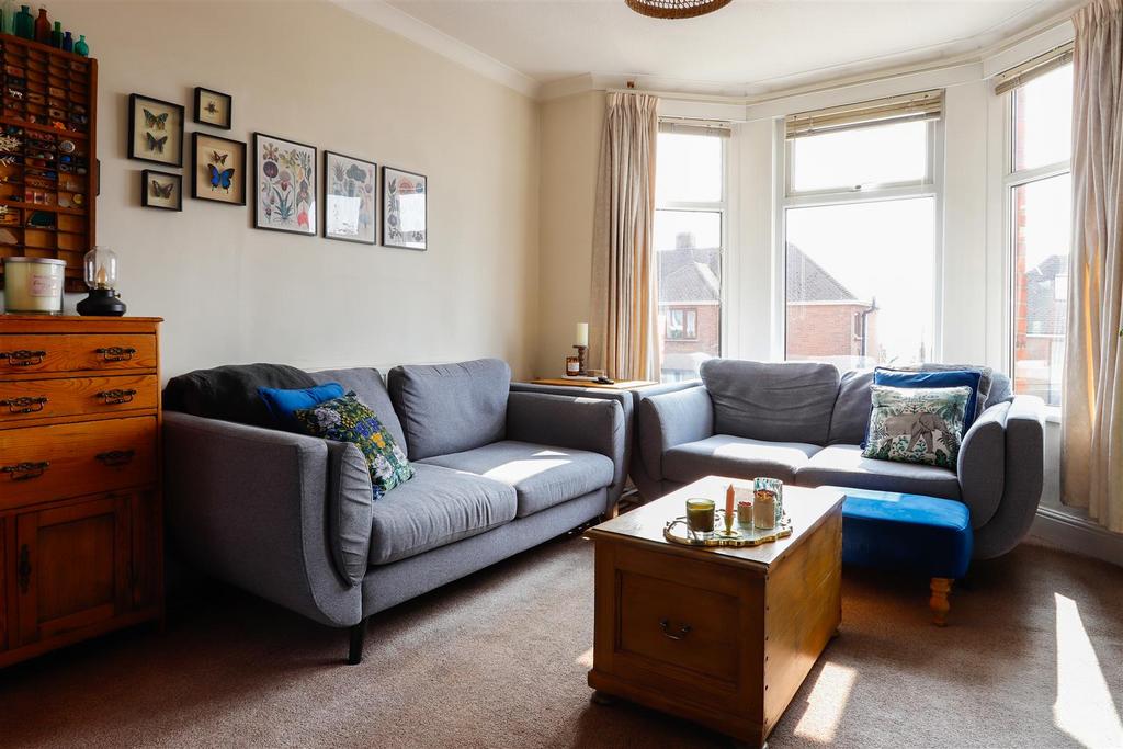 Living/dining room