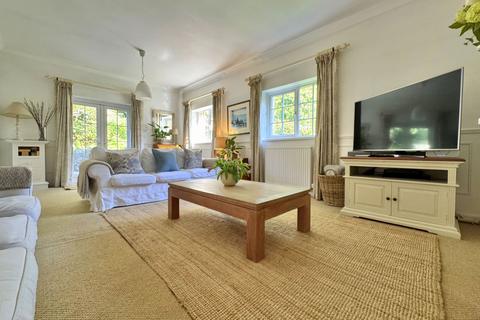 undefined, Dunkerton Hill, Dunkerton