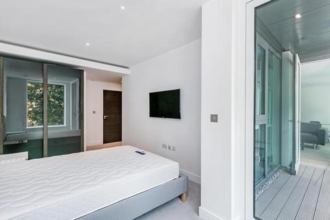 undefined, Sovereign Court, London