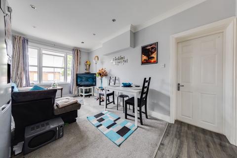 undefined, Kings Road, Fleet GU51