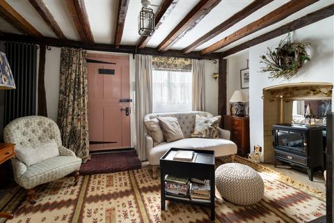 2 bedroom semi-detached house for sale, Low Cottage, 2a High Street, Oxted RH8 9LP