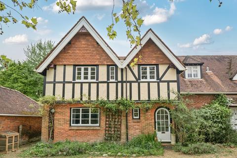 undefined, High Street, Lyndhurst, SO43