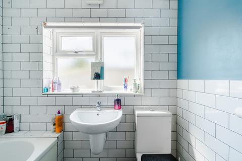 19 Clevedon Road, Portishead, Bristol, BS20 6TF