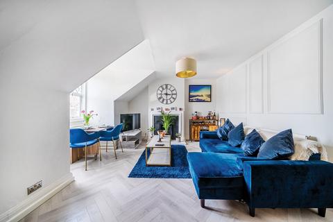 2 bedroom flat for sale, Gleneagle Road, Streatham, London, SW16