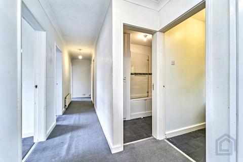 Flat 3, 98 Butts Road, Walsall, WS4 2BW