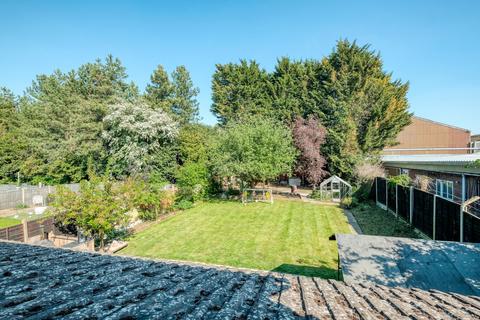 Daisy House Terrace Road, Pinvin, Pershore, WR10 2DW