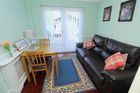undefined, Grosvenor Close, Bootle L30