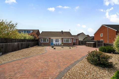 303a Marsh Road, Hilperton Marsh, Trowbridge, BA14 7PL
