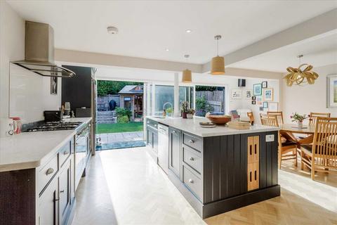 16 Aspreys, Olney, MK46 5LW