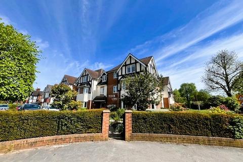2 bedroom retirement property for sale, Warwick Road, Solihull B92