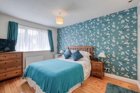 15 Teeswater Close, Bromsgrove, B60 3PX