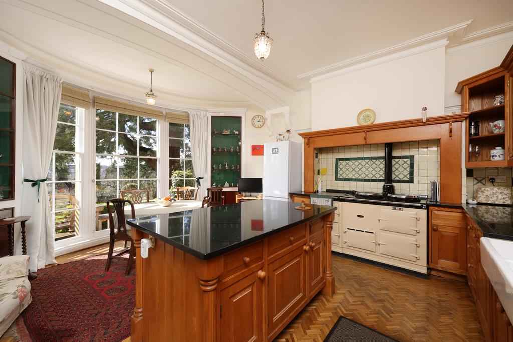 Farmhouse Kitchen