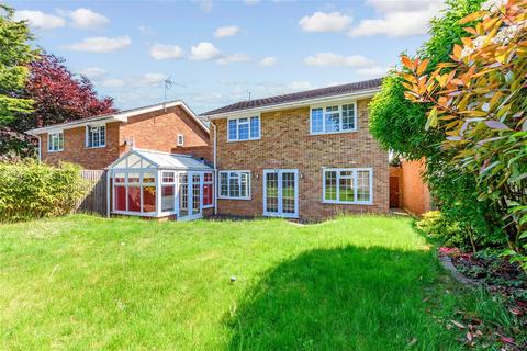 5 Perran Close, Hartley, Longfield, DA3 7EU