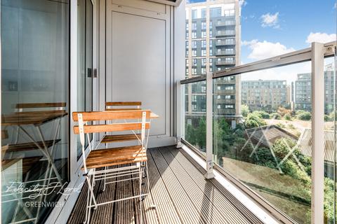 2 bedroom apartment for sale, Laban Walk, London, SE8
