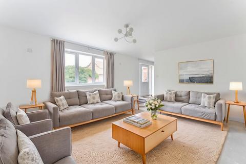 2 bedroom detached bungalow to rent, Chapel Road, Trunch