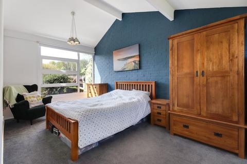 55 Punch Croft, New Ash Green, Longfield, DA3 8HR