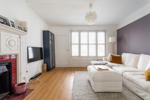 1 bedroom apartment for sale, Adelaide Crescent, Hove BN3