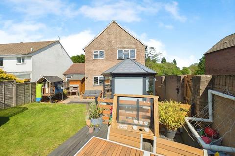 3 bedroom link detached house for sale, 9 Templar Road Yate Bristol BS375TF