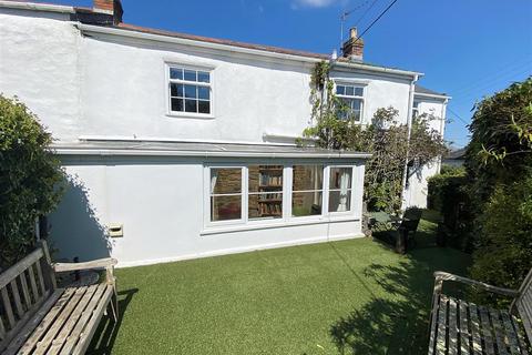 3 bedroom semi-detached house for sale, West Kitty, St. Agnes, 3 bedroom cottage in the village centre with no onward chain.