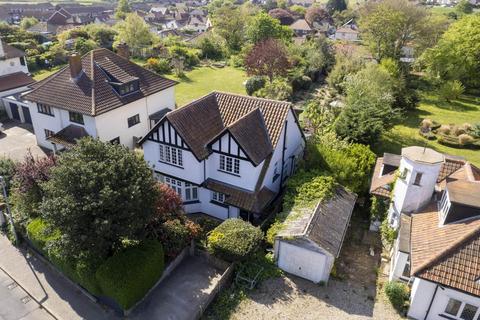 4 bedroom detached house for sale, Nelson Road, Sheringham NR26