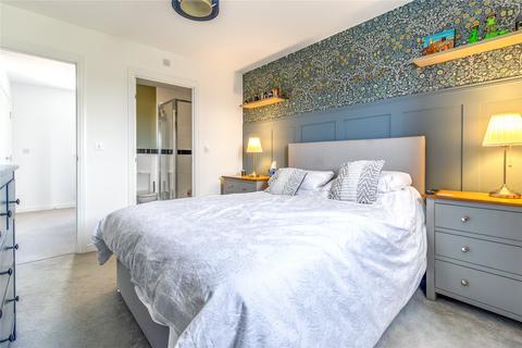 44 Carver Close, Stratton St Margaret, Swindon, SN3 4GJ