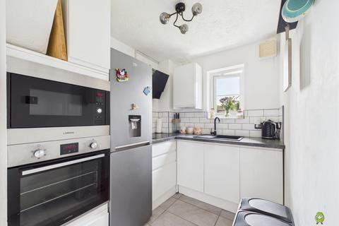 52 Coptefield Drive, Belvedere, DA17 5RL