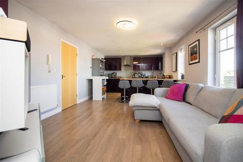 17 Redgrave Close, Gateshead, NE8 3JD