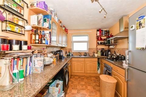 2 bedroom flat for sale, Mulberry Court, Littlestone TN28