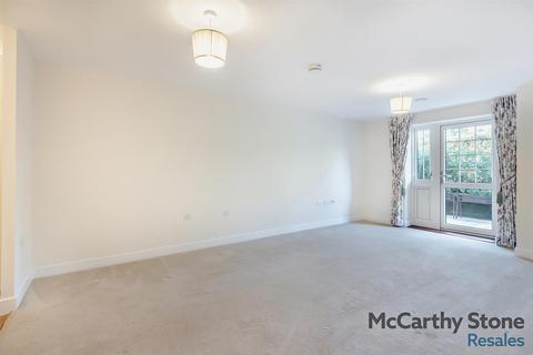 2 bedroom apartment for sale, Orchard Lane, Alton