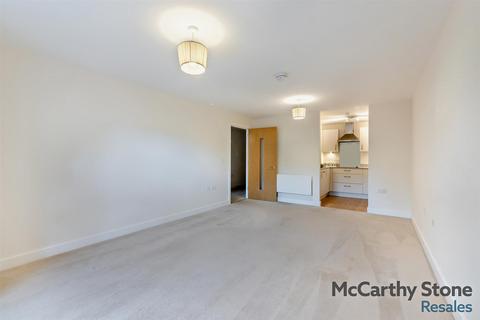 2 bedroom apartment for sale, Orchard Lane, Alton