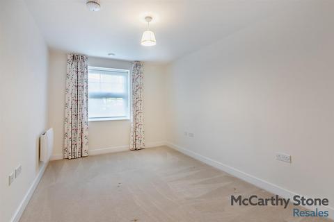 2 bedroom apartment for sale, Orchard Lane, Alton